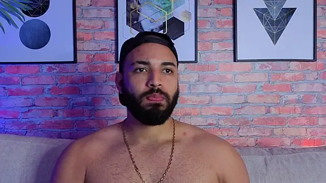 Chris Varden online show from April 22, 4:23 pm