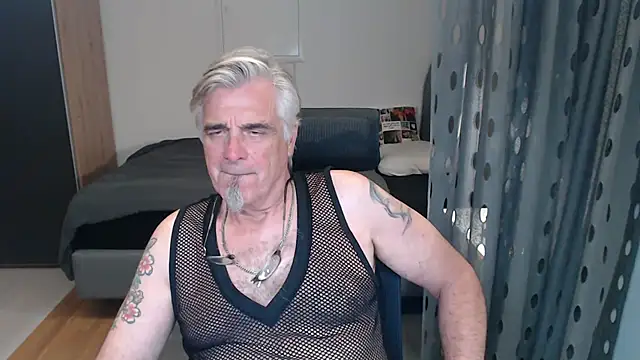 Buidapest online show from July 8, 2:59 am