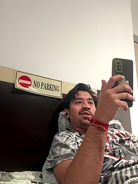 Jhonneeey online show from November 19, 4:29 pm