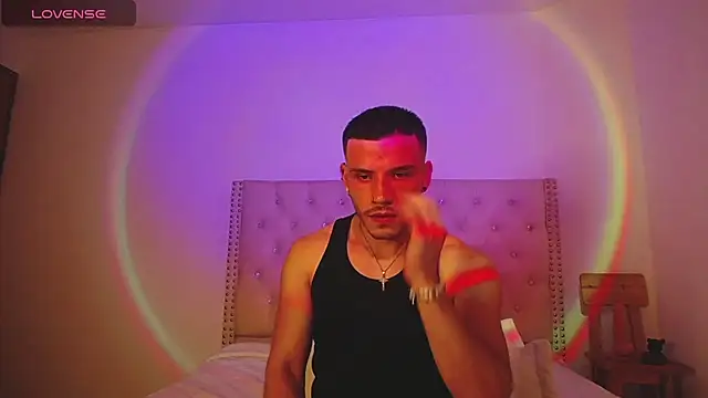 Liam se online show from February 18, 11:02 pm