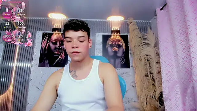 Thomas boy  online show from May 26, 10:06 pm