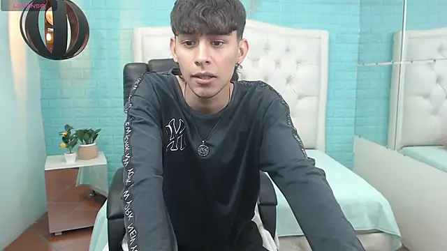 DraxBlade09 online show from April 22, 7:40 pm