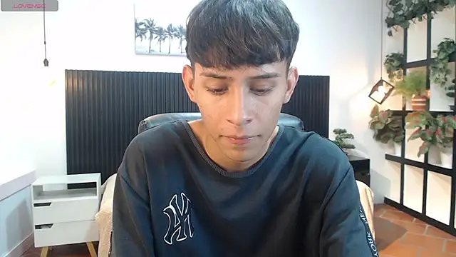 DraxBlade09 online show from December 18, 8:05 pm