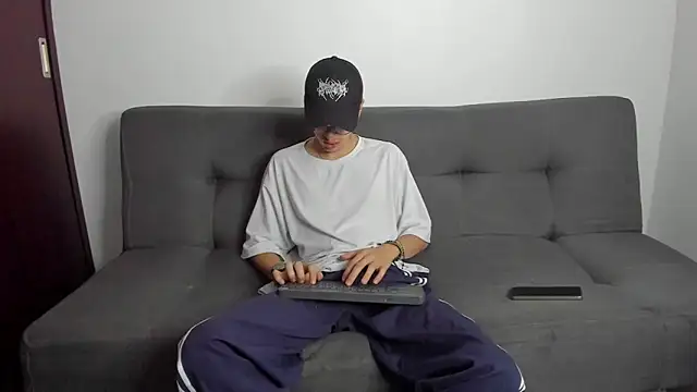 Dio  morningstar online show from November 20, 4:50 pm