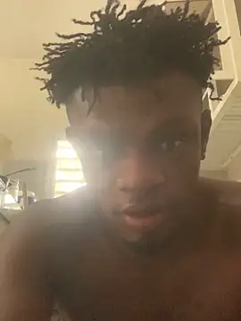 laperson online show from April 18, 9:25 pm