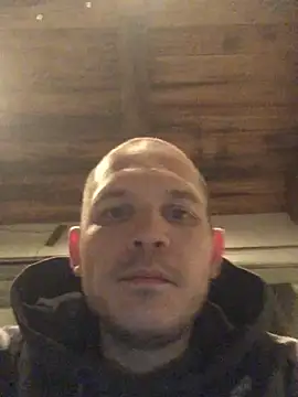 Spielzeugtwink online show from March 2, 10:39 pm