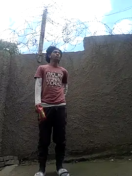 Eezxxx online show from March 16, 9:35 am