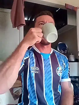 RobertoLuiz84 online show from February 27, 11:33 am