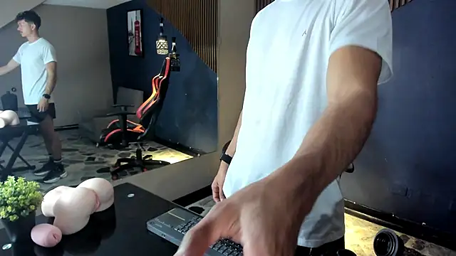 NicolaiKarav online show from February 26, 7:26 pm