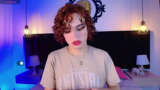 Skyee angel online show from April 1, 7:44 pm