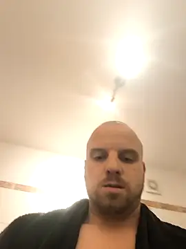 Phoenix2310 online show from December 16, 9:55 pm