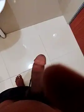 punanibully16 online show from February 3, 9:58 am