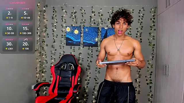 LiamVibes212 online show from March 1, 1:22 pm