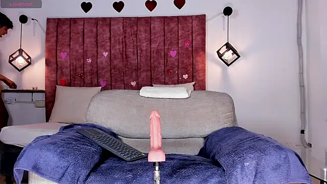 Noah Katz online show from March 18, 3:31 am