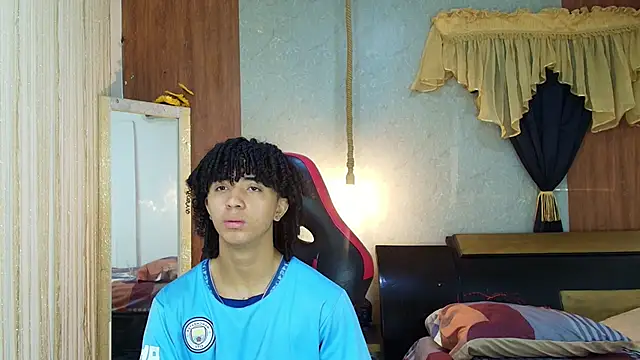 kim curlyy online show from March 21, 1:37 pm