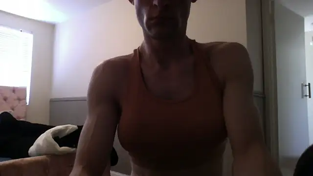 Mrslingerie online show from April 23, 1:46 pm