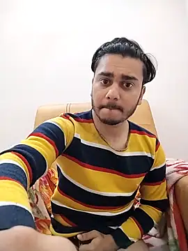 samnick4321 online show from December 18, 4:41 am