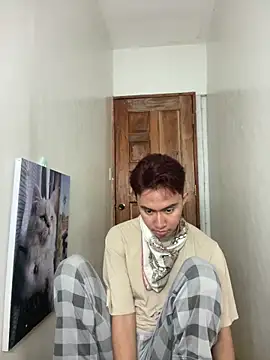 asiantwink0000 online show from February 5, 12:12 pm