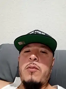 Lalin2323 online show from February 4, 1:33 am