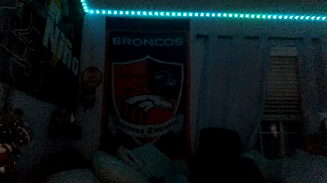 ValuedConcept687 online show from February 17, 2:21 am