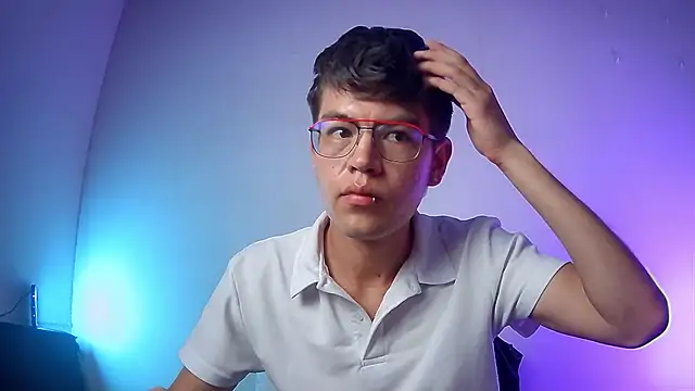 nicolatinboy online show from February 26, 9:16 pm