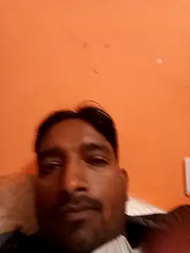 RahulPriya-1992 online show from December 4, 7:54 pm