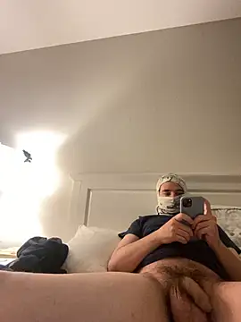 phantom898983 online show from April 10, 7:37 am