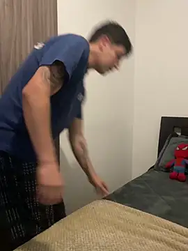 Goldenknight33 online show from March 6, 2:03 pm