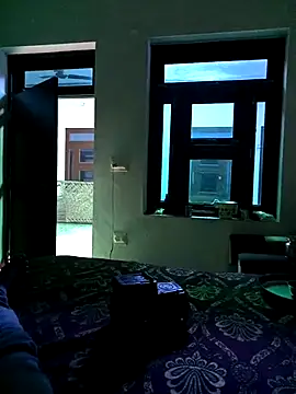 khushaboosexy online show from March 22, 5:01 am