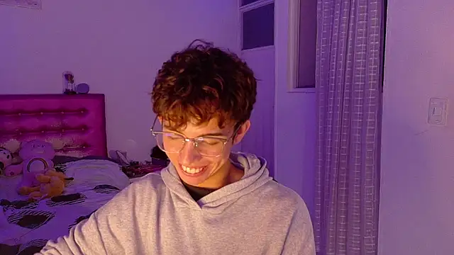 Dani Dancer online show from March 8, 3:10 am