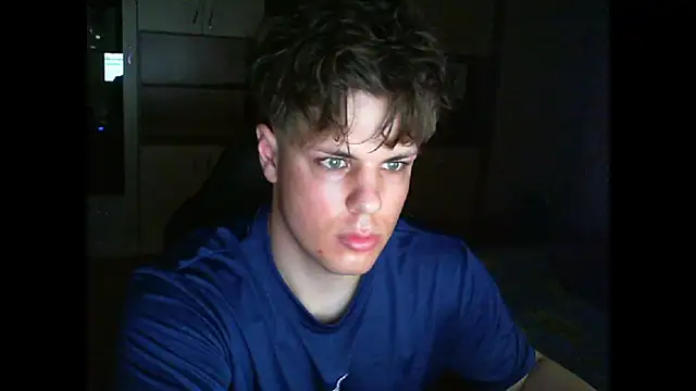 GymGuy0505 online show from February 28, 10:42 pm