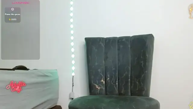 kyro estrada online show from April 18, 11:37 pm