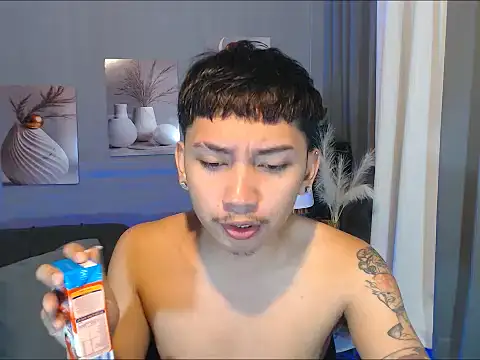 dylan hardfucker online show from March 16, 1:48 pm