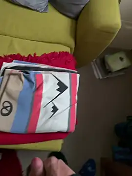 Manu1983el01 online show from April 12, 3:02 pm