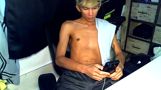 jhaycobXgarcia online show from April 4, 12:29 am