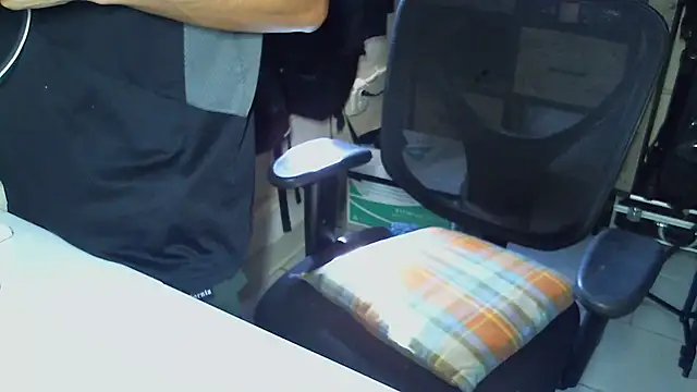 jhaycobXgarcia online show from March 8, 8:02 pm