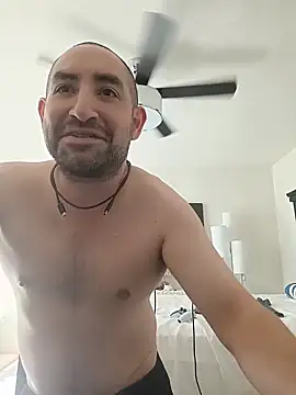 CumDumpPig83 online show from March 21, 7:18 pm