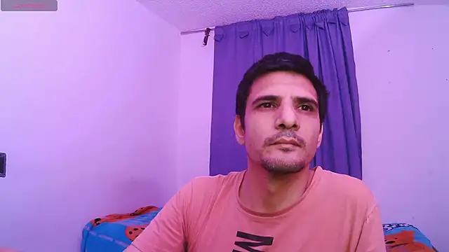 Adam Arango online show from December 23, 3:04 am