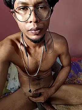 Advikk GSH online show from March 18, 7:00 am