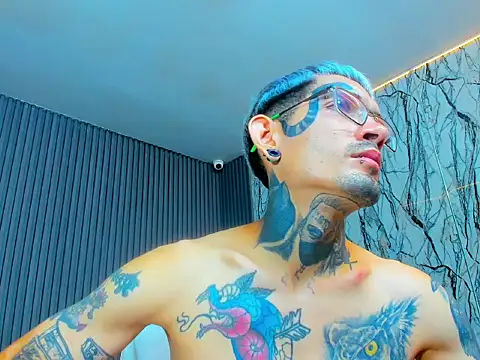 Boy tatto77 online show from February 18, 5:54 pm