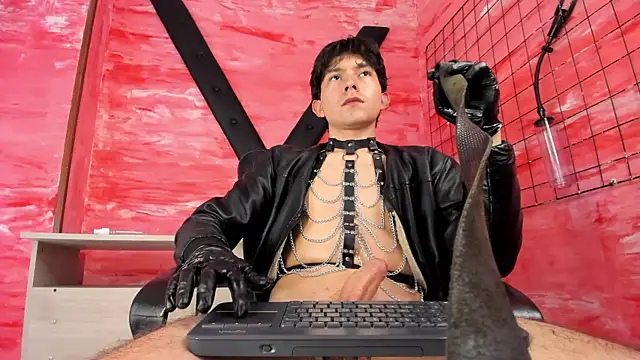 Eliot X online show from December 22, 11:46 pm