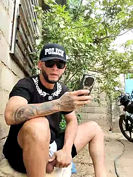 PIGHIGHDIRTY p0 online show from March 25, 5:50 pm