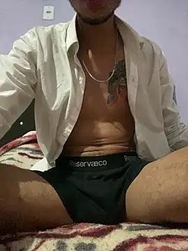 GuioficialBr online show from April 24, 8:33 pm