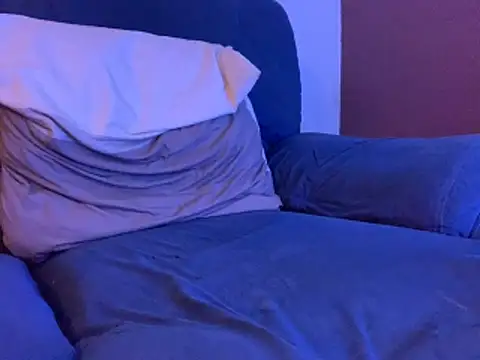 CokeinFr online show from April 26, 8:12 am