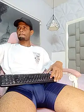 saack z online show from February 22, 6:04 am