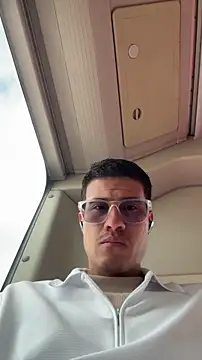 Latin Paisa Boy online show from February 21, 1:12 pm