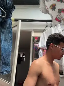 Latin Paisa Boy online show from March 9, 4:01 pm