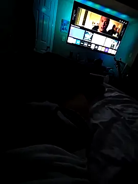 HoofedCylinder online show from March 19, 6:16 am