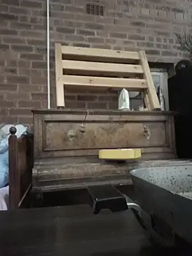 Julio Don Dada online show from April 2, 9:50 am