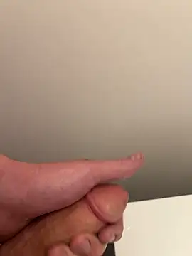 jasons1234 online show from April 16, 10:48 am